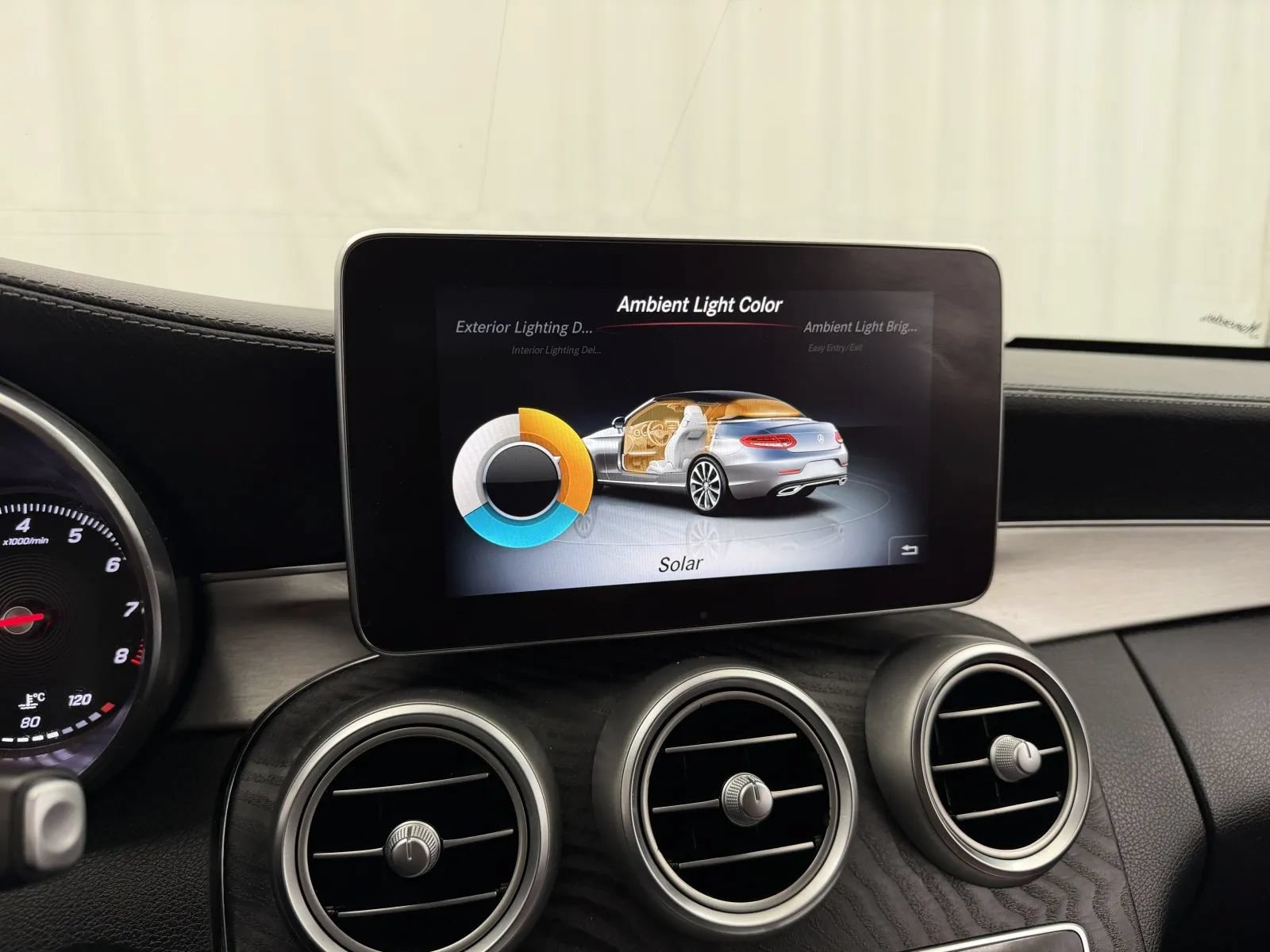 Used 2017 Mercedes-Benz C 300 Cabriolet image 39