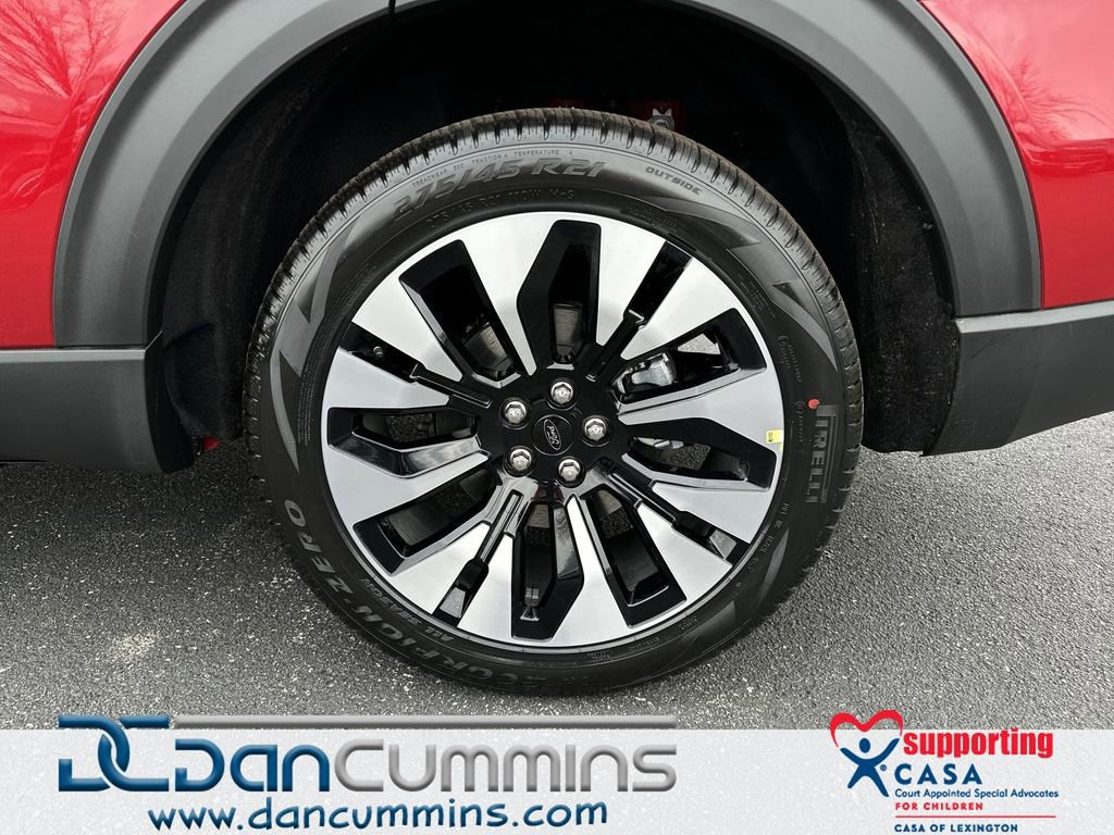 New 2025 Ford Explorer Platinum w/ LUX Leather Package AWD/4WD image 27