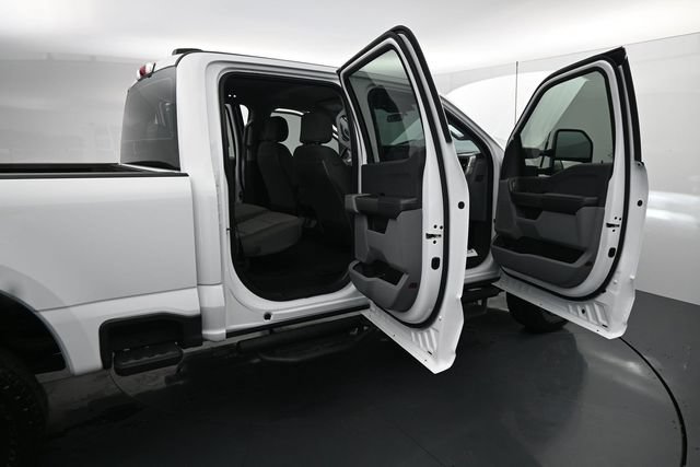 Used 2026 Ford F250 XL w/ STX Appearance Package AWD/4WD image 10