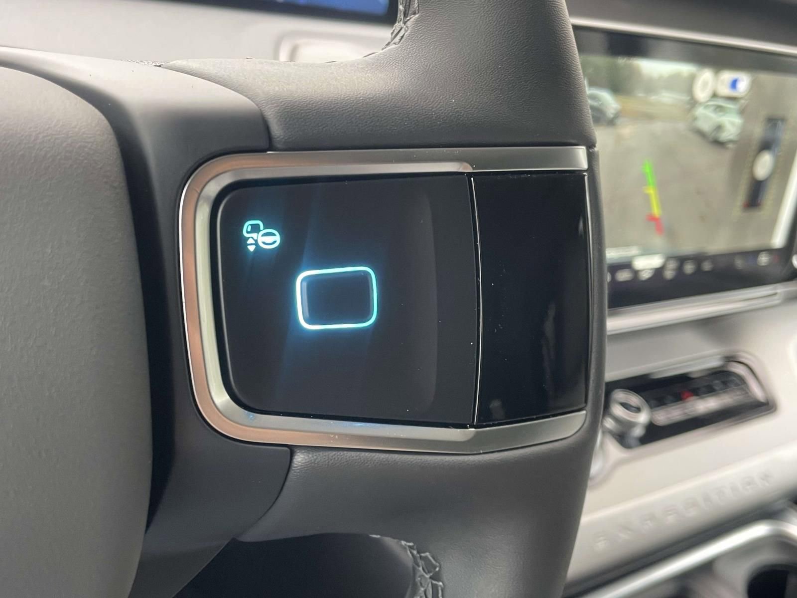 New 2025 Ford Expedition Max Active image 17