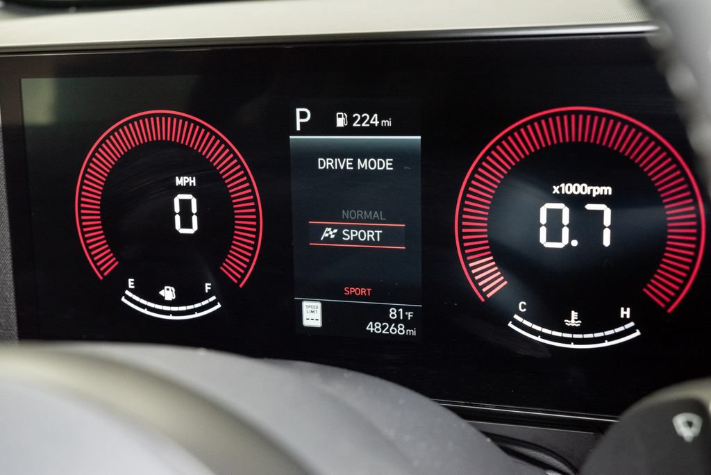 Used 2025 Hyundai Kona SEL FWD image 15