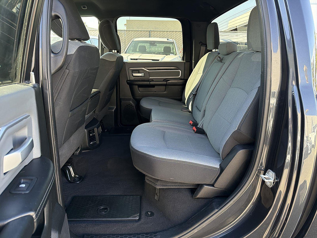 Used 2021 RAM 3500 Big Horn w/ Level 1 Equipment Group AWD/4WD image 24
