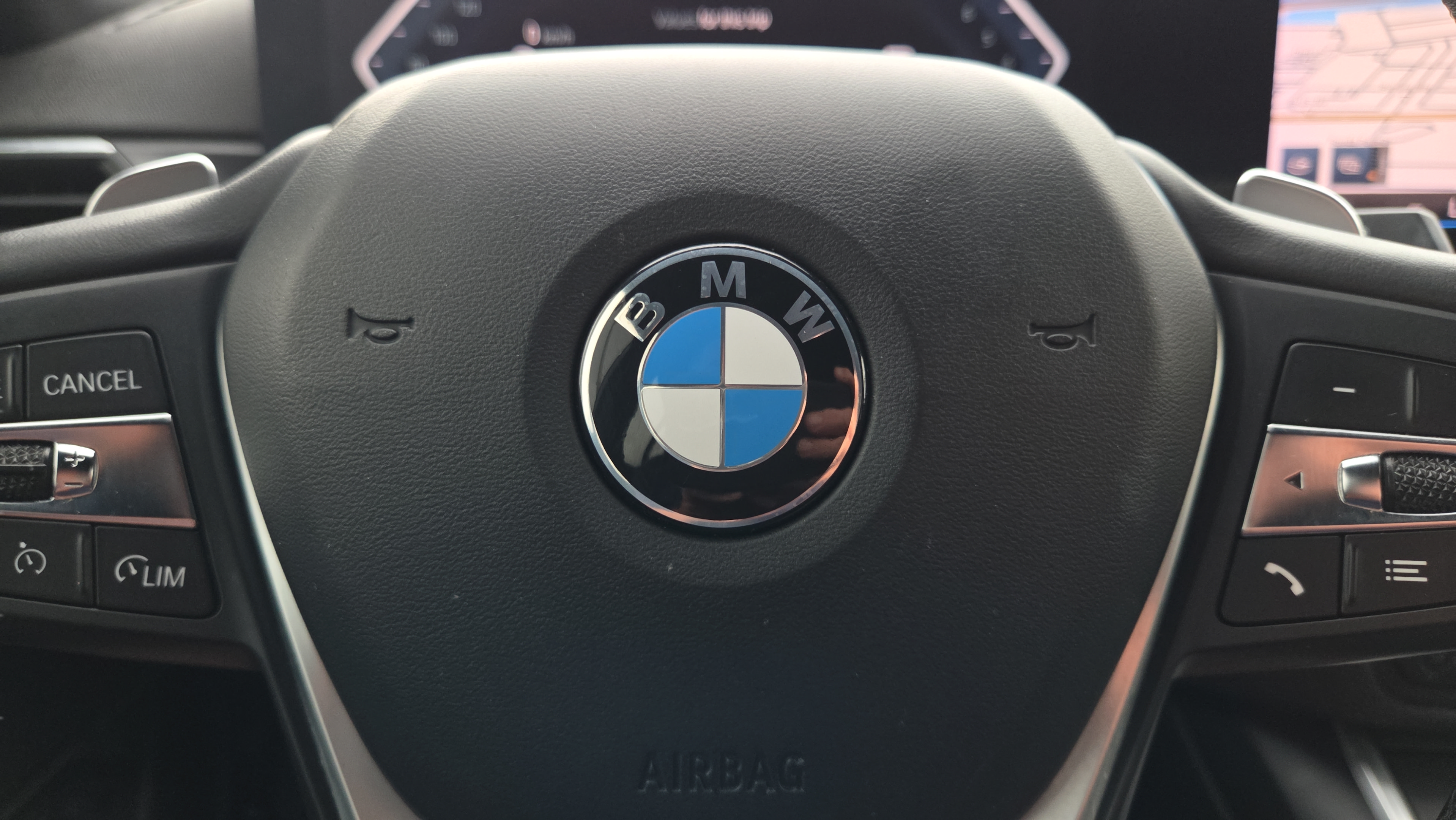 Used 2023 BMW 330i Sedan w/ Driving Assistance Package RWD image 30