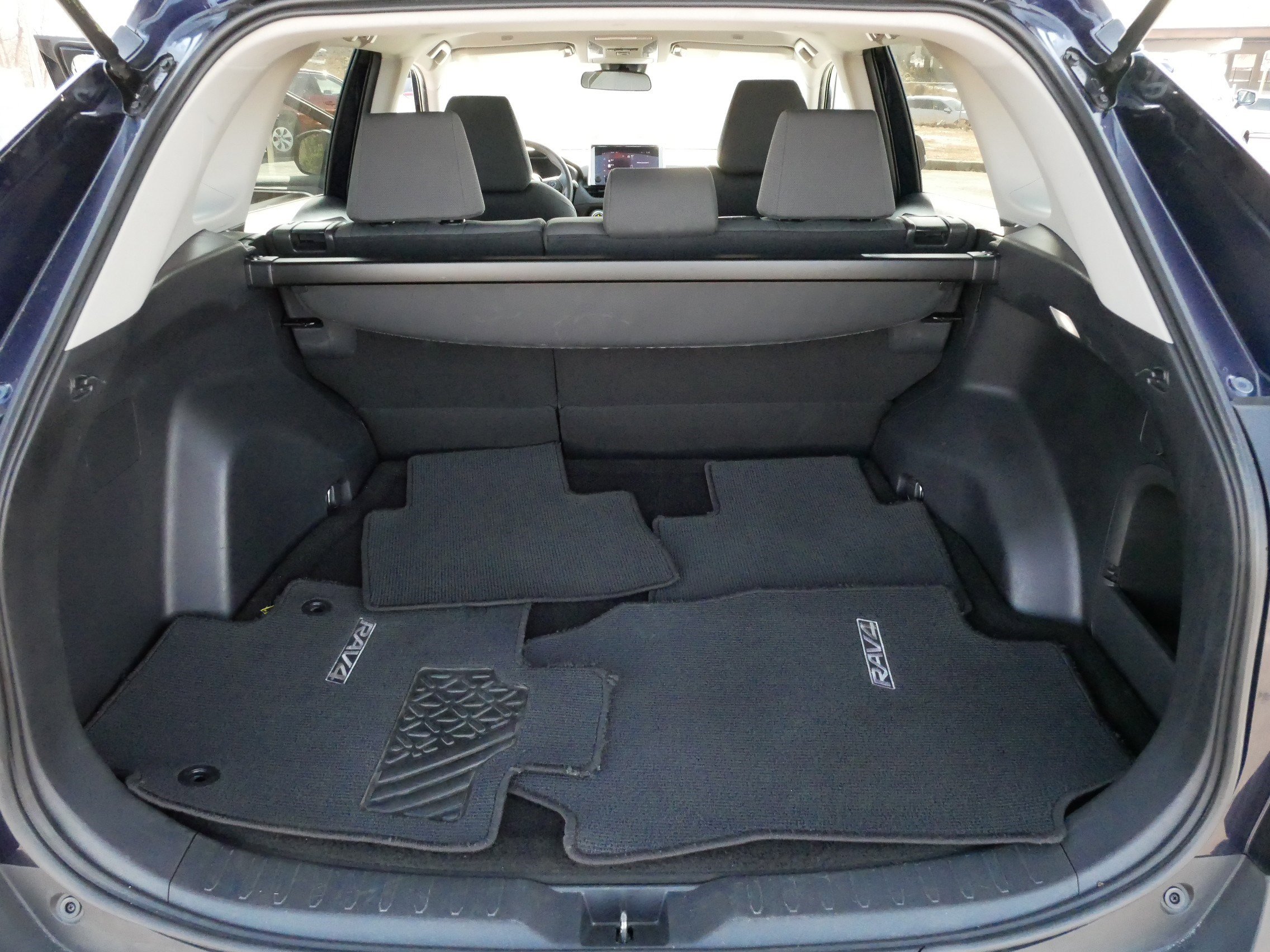 Certified 2024 Toyota RAV4 XLE image 18