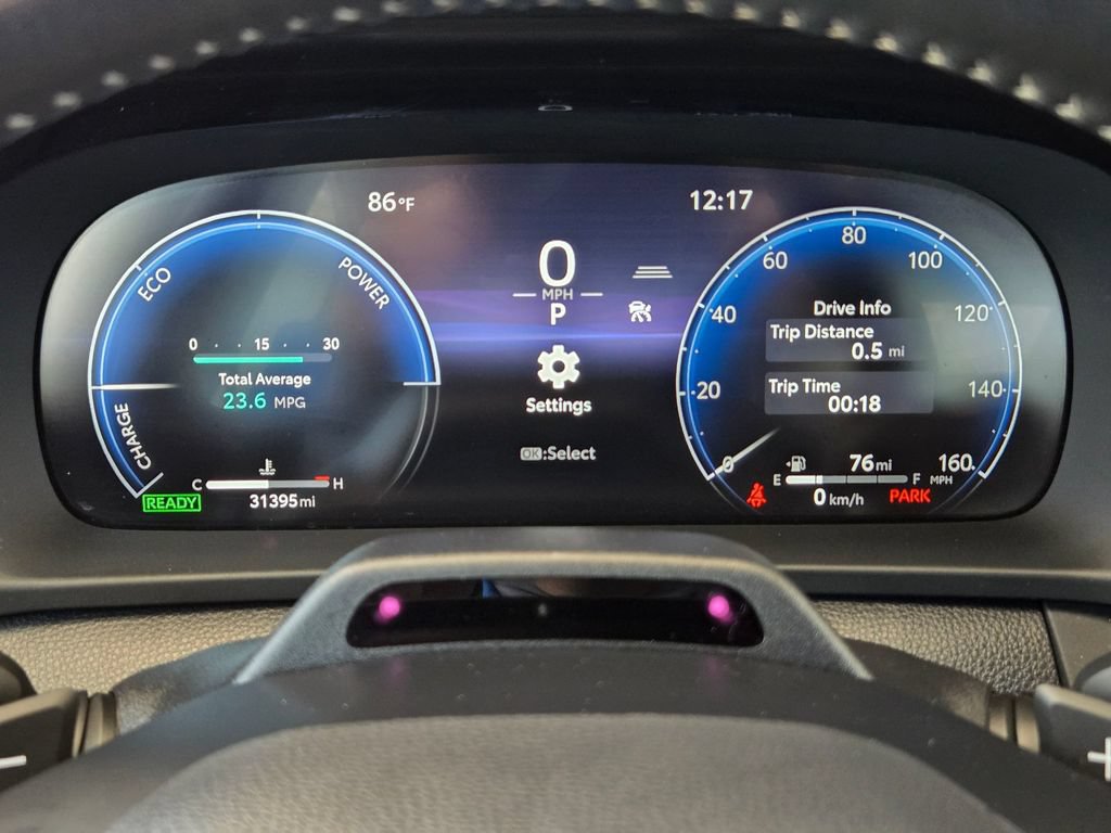 Used 2025 Toyota Crown Platinum AWD/4WD image 24