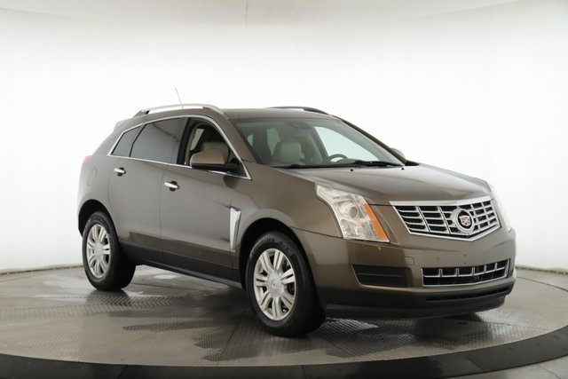 Used 2015 Cadillac SRX Luxury w/ Driver Awareness Package image 2