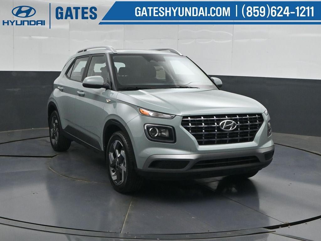 New 2026 Hyundai Venue SEL FWD image 4