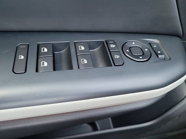New 2026 Kia K4 GT-Line Turbo FWD image 28