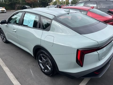 Used 2026 Kia K4 FWD image 8