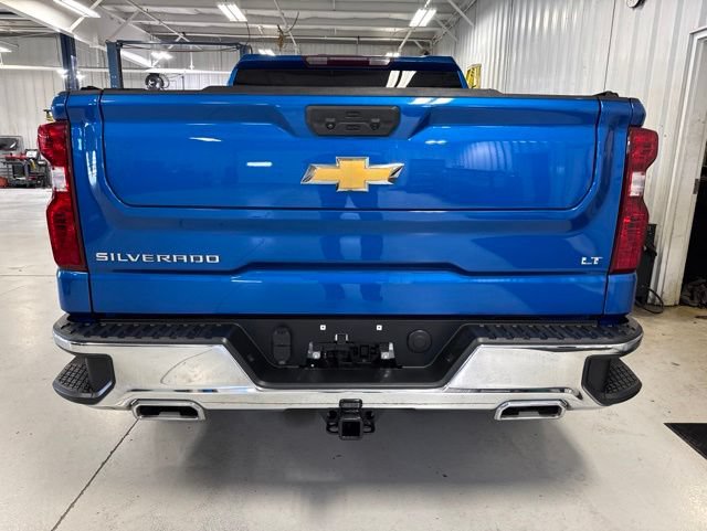 Used 2022 Chevrolet Silverado 1500 LT w/ Z71 Off-Road Package AWD/4WD image 12