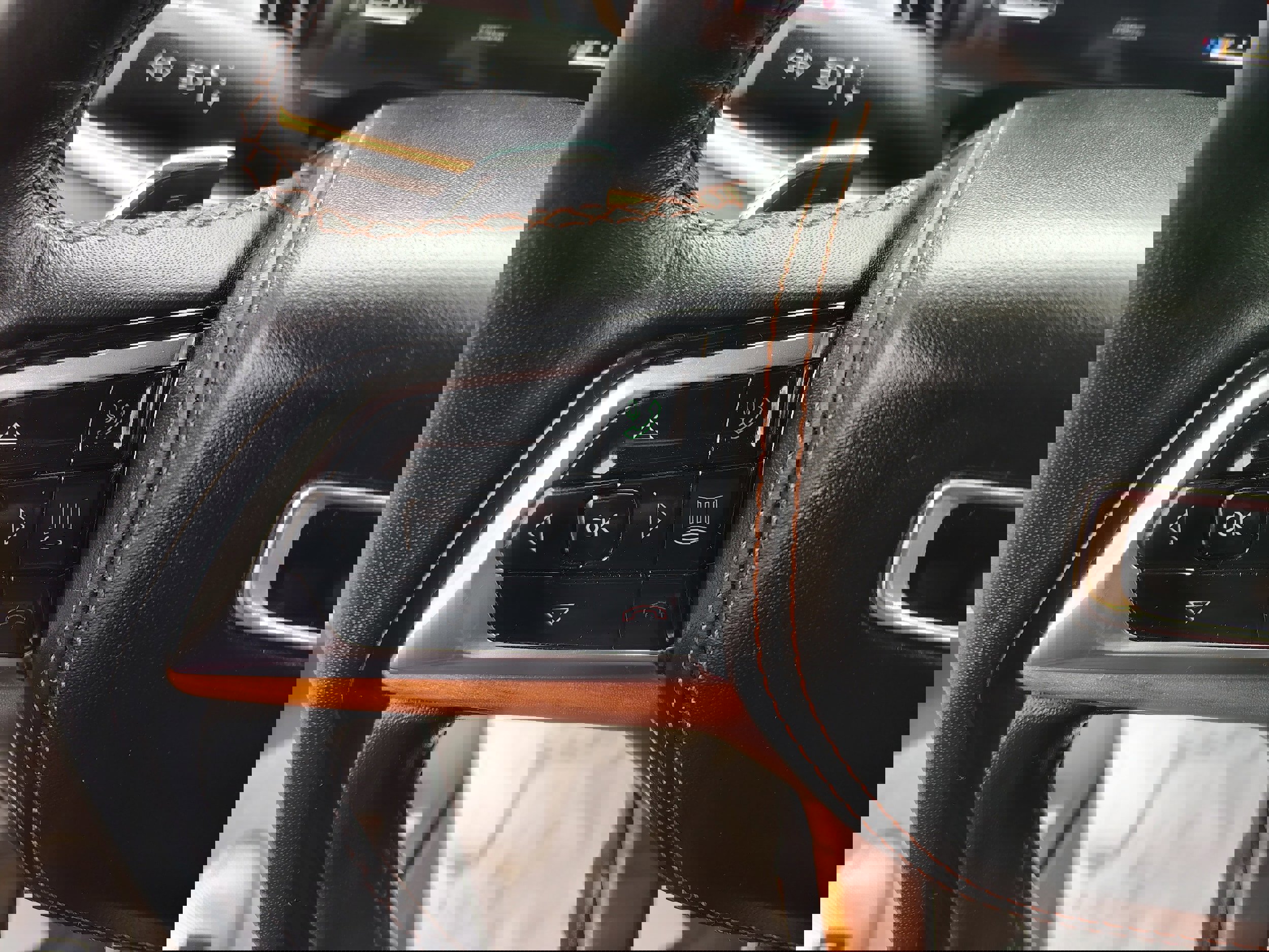 Certified 2024 Jeep Grand Cherokee Summit image 37