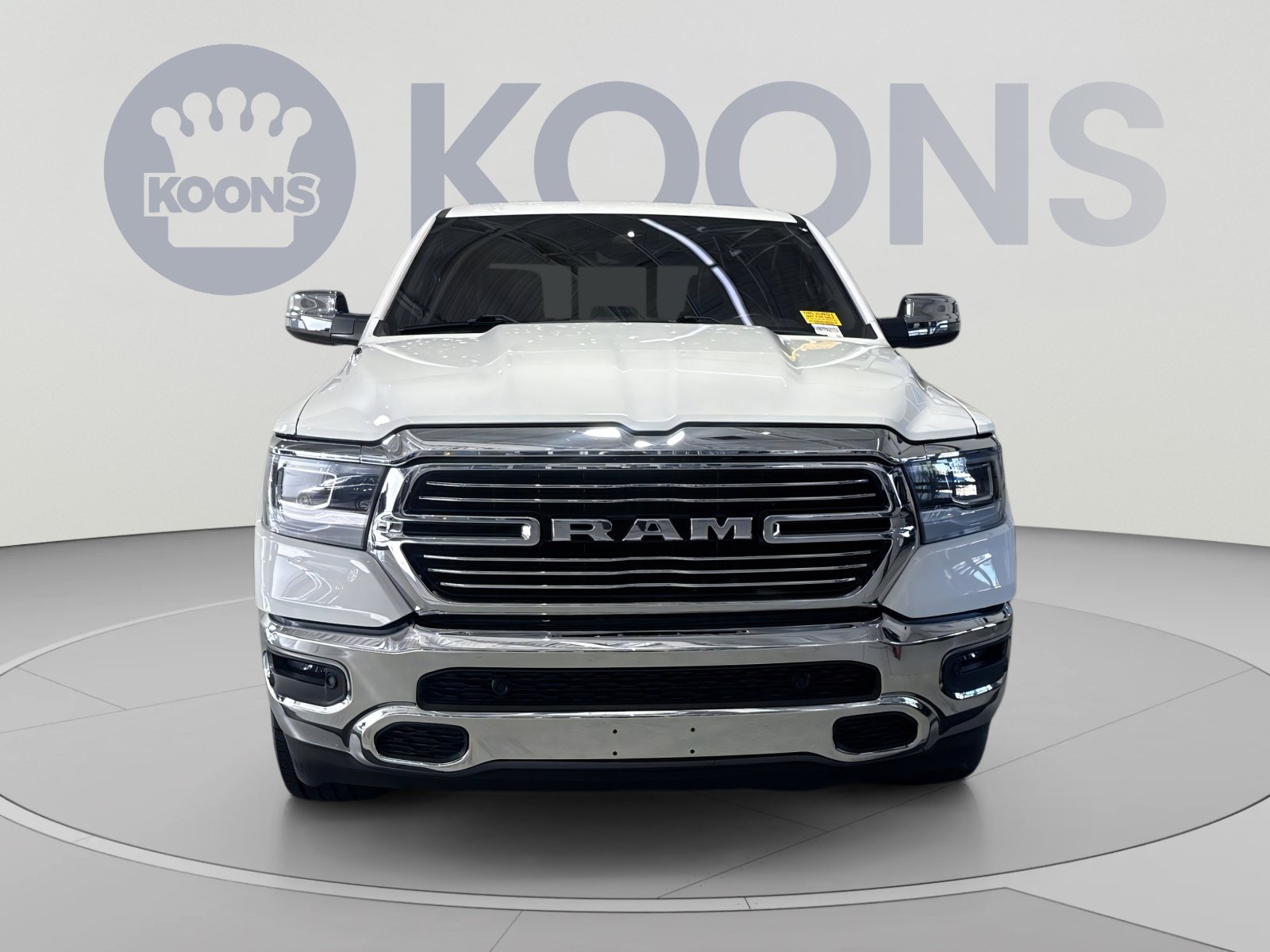 Used 2023 RAM 1500 Laramie AWD/4WD image 4