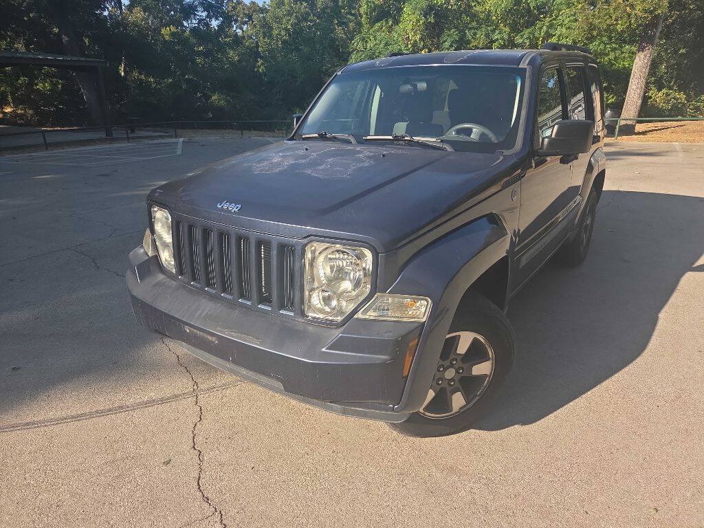 Used 2008 Jeep Liberty Sport w/ Popular Equipment Group AWD/4WD image 2