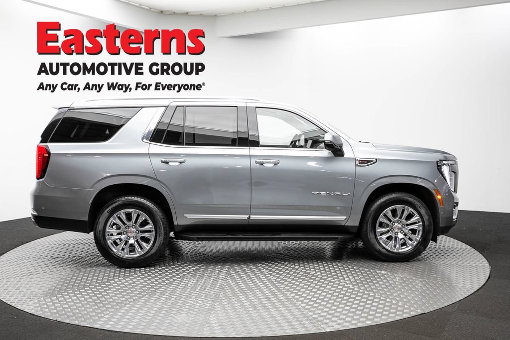 Used 2025 GMC Yukon Denali AWD/4WD image 5