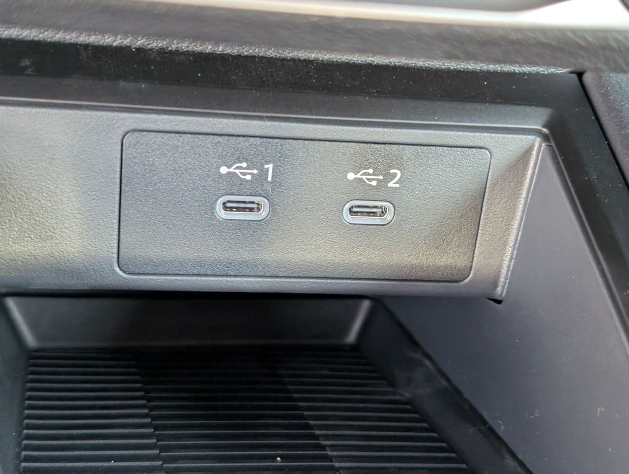 New 2026 Nissan Kicks S FWD image 14