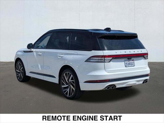 New 2025 Lincoln Aviator Black Label w/ Black Label Special Edition AWD/4WD image 3