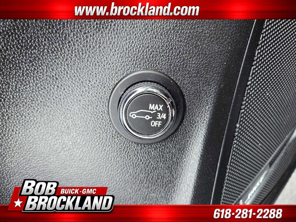 Used 2022 Buick Envision Essence w/ Technology Package I image 36