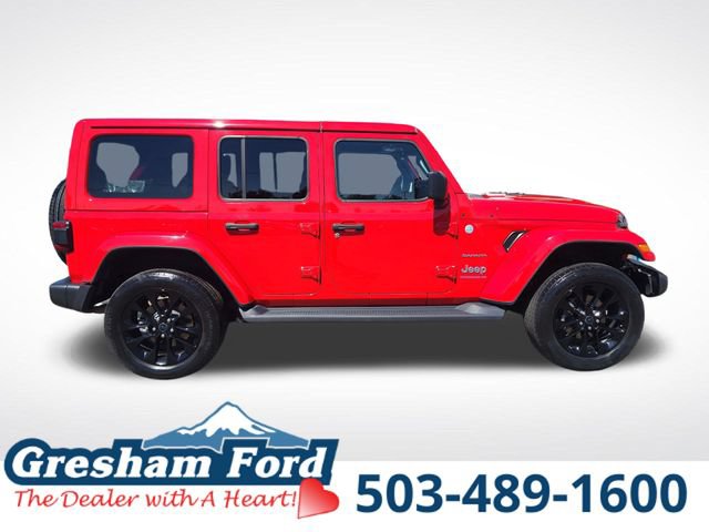 Used 2024 Jeep Wrangler Unlimited Sahara w/ Dual Top Group AWD/4WD image 12