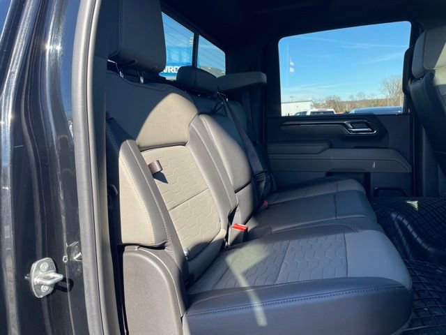 Used 2024 Chevrolet Silverado 2500 ZR2 w/ Technology Package AWD/4WD image 18