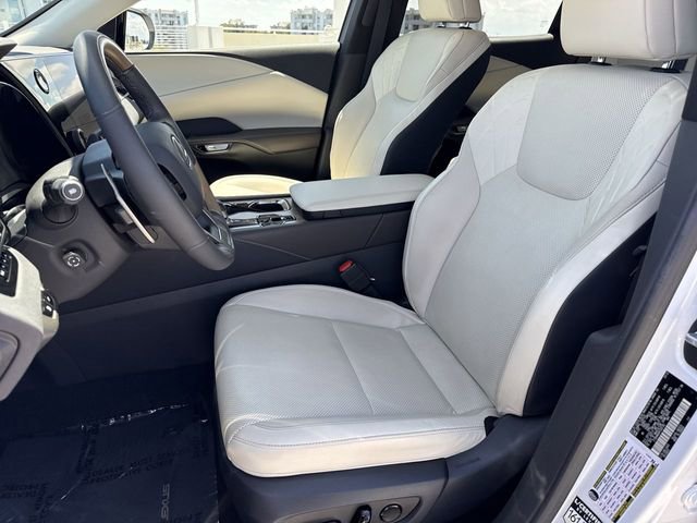 Used 2023 Lexus RX 350 Premium w/ Accessory Package (Z1) FWD image 11
