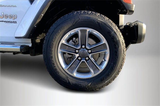 Used 2022 Jeep Wrangler Unlimited Sahara w/ LED Lighting Group image 8