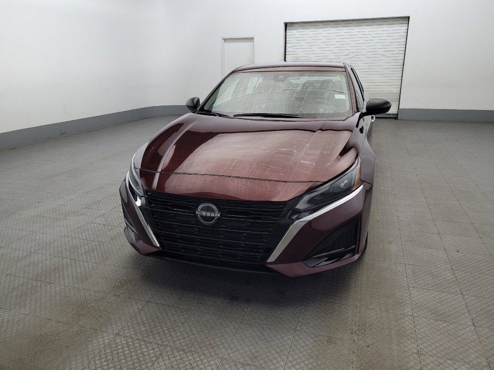 Used 2024 Nissan Altima 2.5 SV image 15