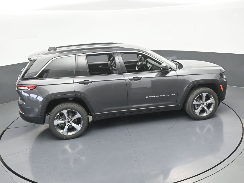 New 2026 Jeep Grand Cherokee Limited AWD/4WD image 47