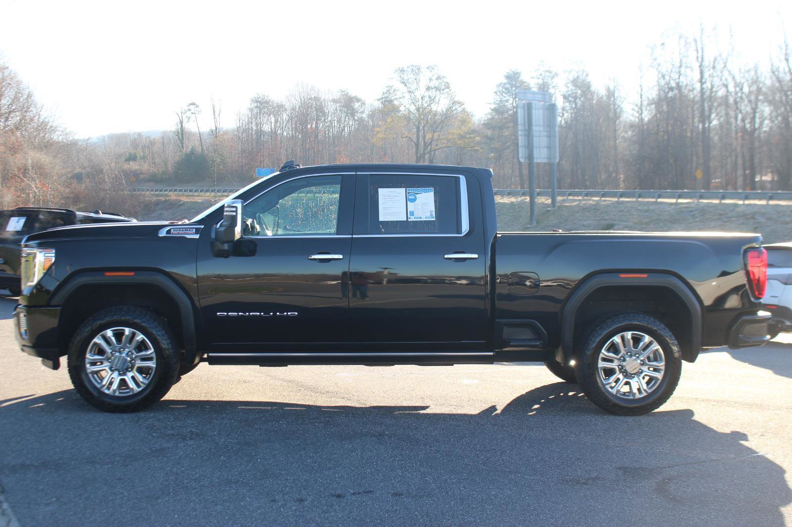 Used 2023 GMC Sierra 2500 Denali w/ Denali Ultimate Package image 4