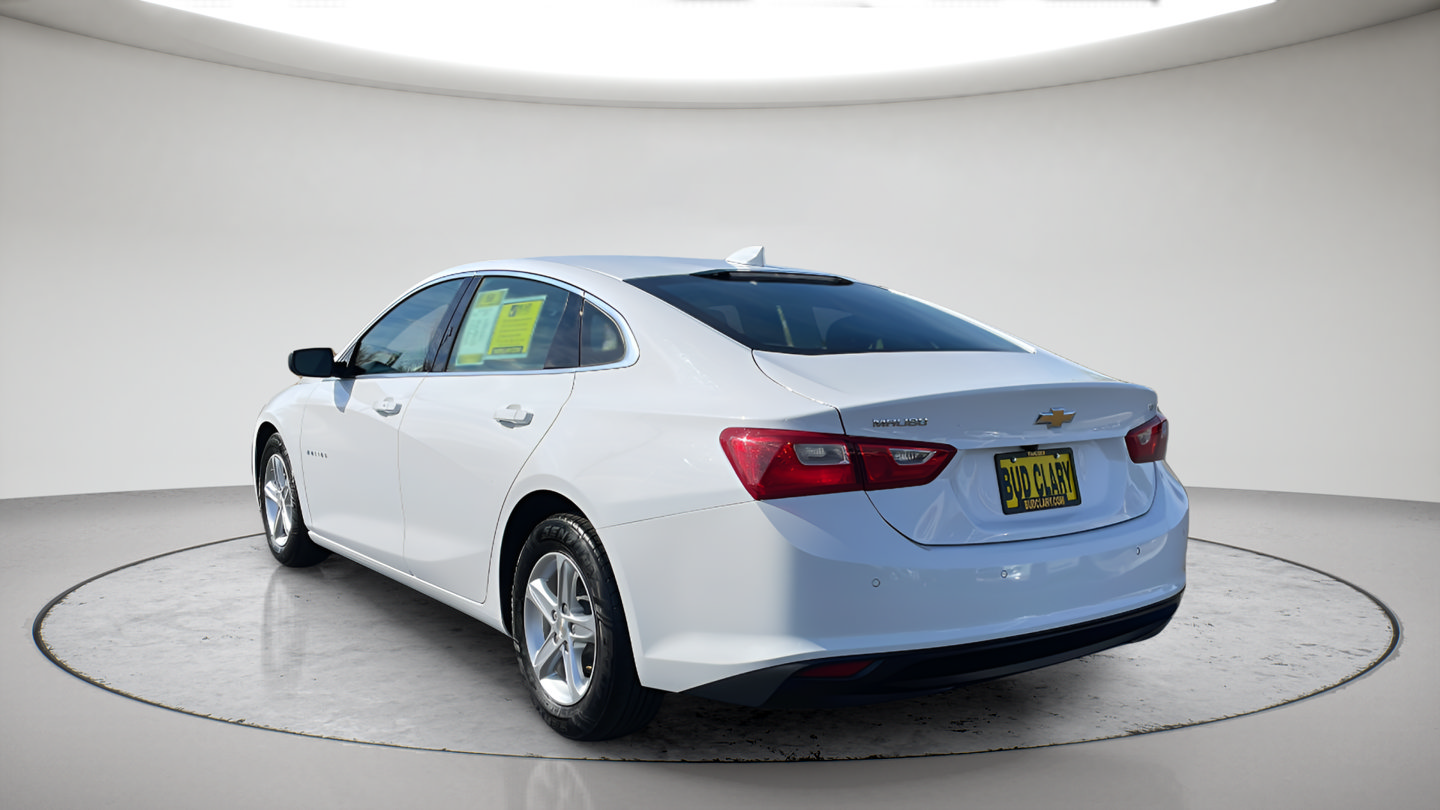 Used 2024 Chevrolet Malibu LT FWD image 7