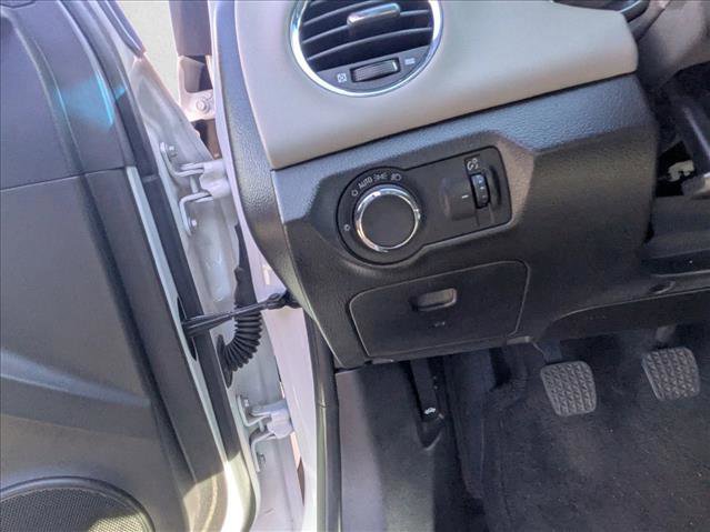 Used 2011 Chevrolet Cruze LS image 20
