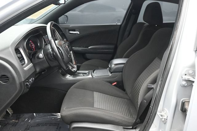 Used 2022 Dodge Charger R/T w/ Blacktop Package RWD image 11