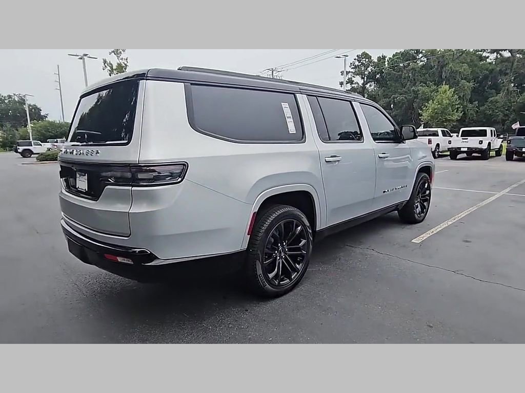 Used 2024 Jeep Grand Wagoneer L Series II w/ Quick Order Packagew 28T AWD/4WD image 29
