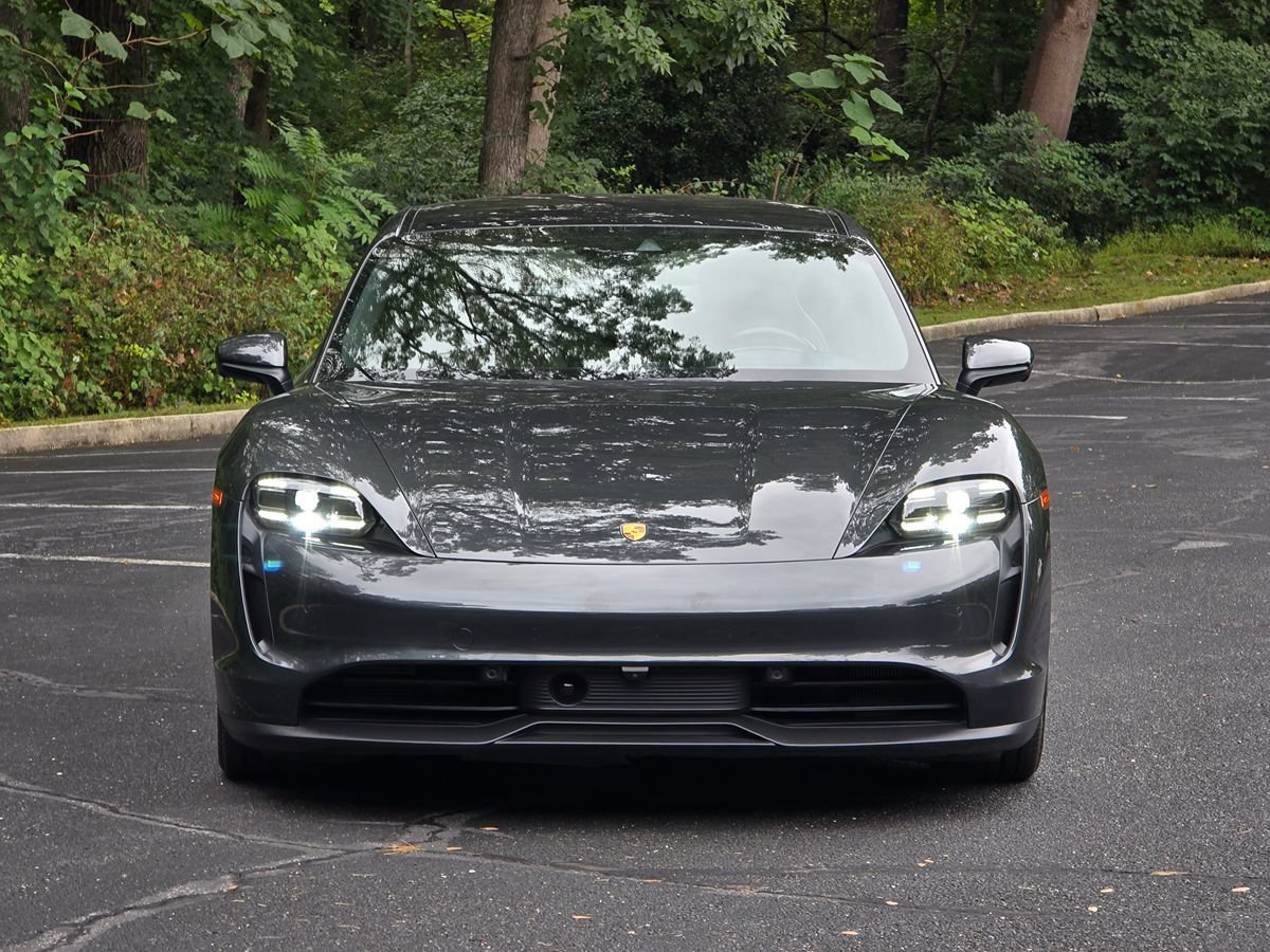Used 2023 Porsche Taycan w/ Premium Package RWD image 9