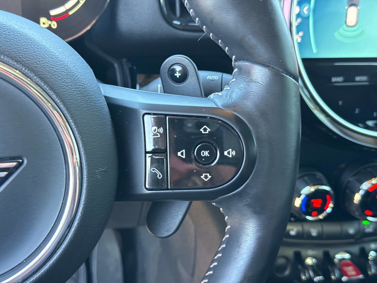 Used 2022 MINI Cooper Countryman S w/ Storage Package image 31