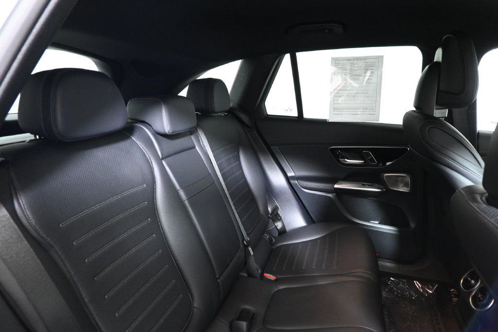 Certified 2026 Mercedes-Benz GLC 300 4MATIC image 28