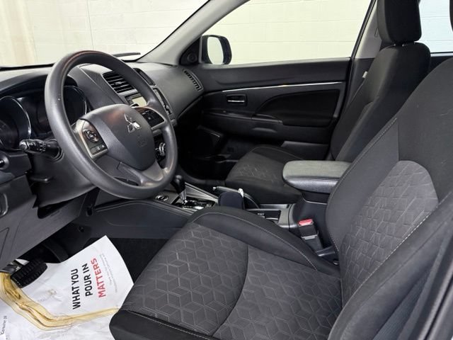 Used 2021 Mitsubishi Outlander Sport ES AWD/4WD image 15