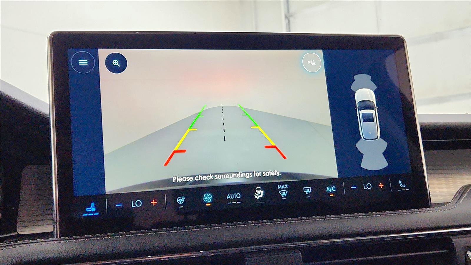 Used 2023 Lincoln Corsair AWD w/ Equipment Group 101A image 38