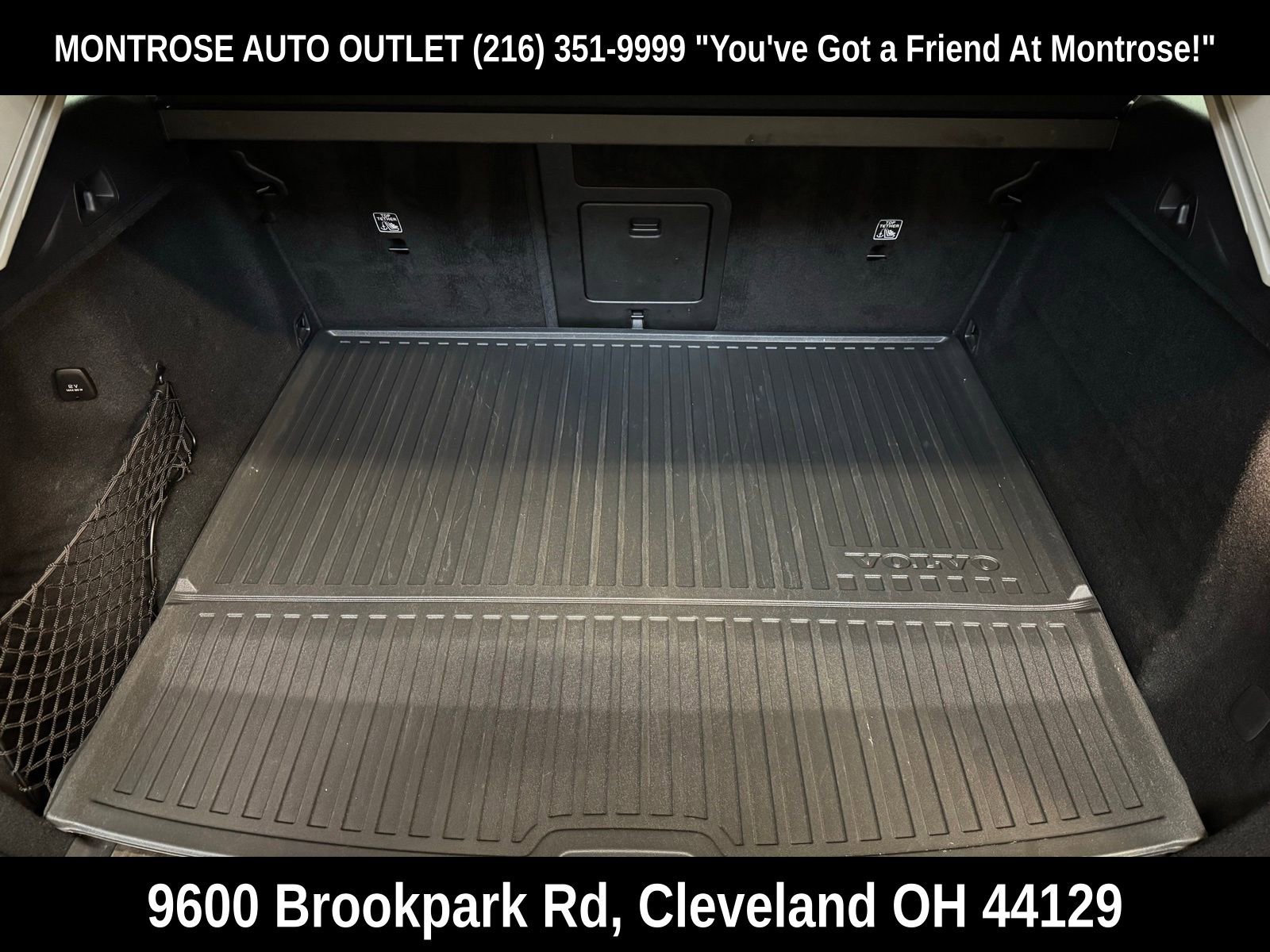 Used 2024 Volvo XC60 T8 Ultimate w/ Protection Package Premier image 40