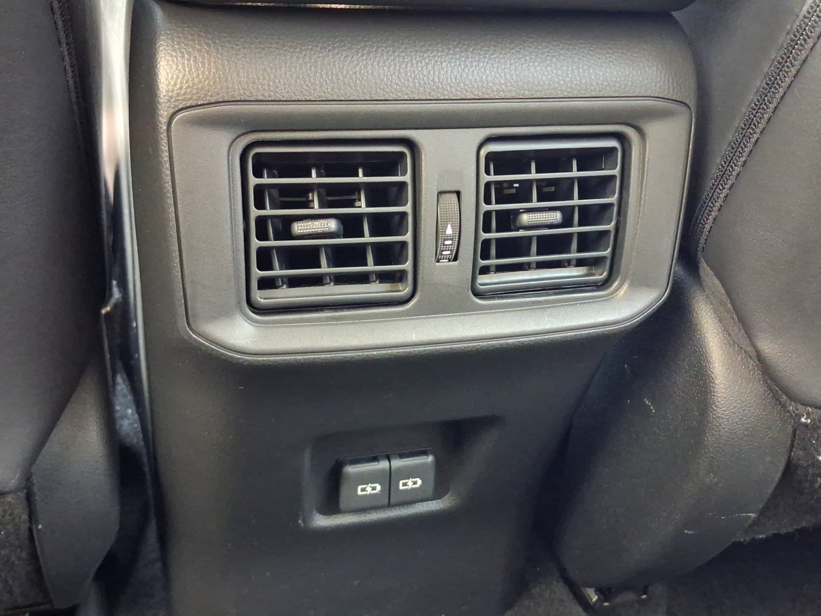 Used 2023 Toyota RAV4 XLE Premium AWD/4WD image 26