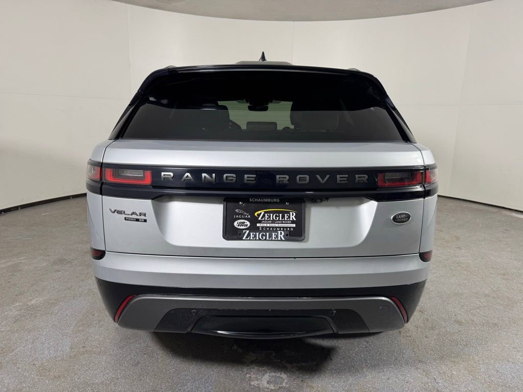 Used 2019 Land Rover Range Rover Velar R-Dynamic SE image 7