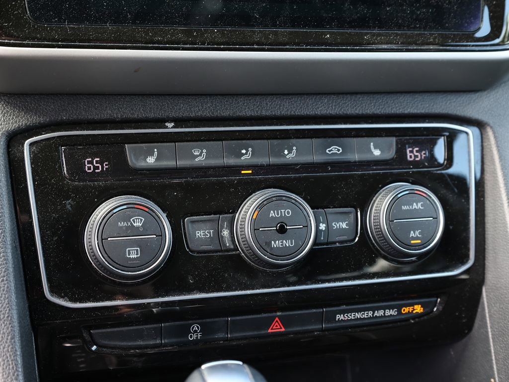 Used 2022 Volkswagen Atlas SE image 26