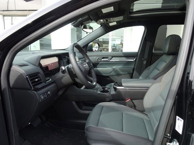 New 2026 GMC Terrain AT4 w/ Convenience Package III image 8