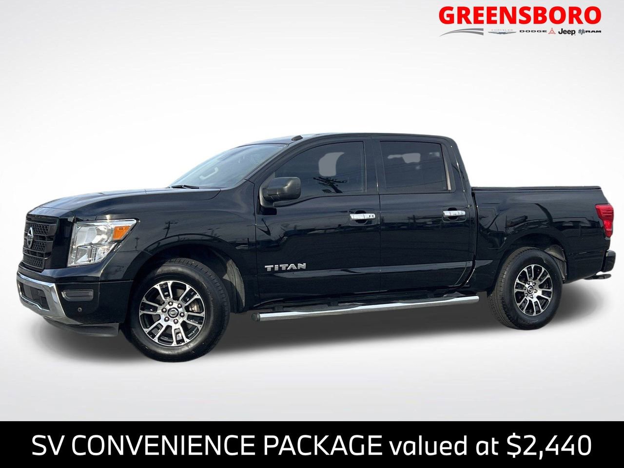 Used 2021 Nissan Titan SV w/ SV Convenience Package image 1