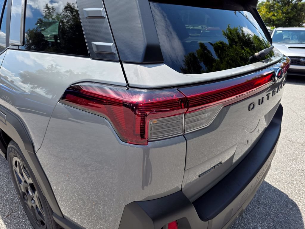 New 2026 Subaru Outback Limited AWD/4WD image 7