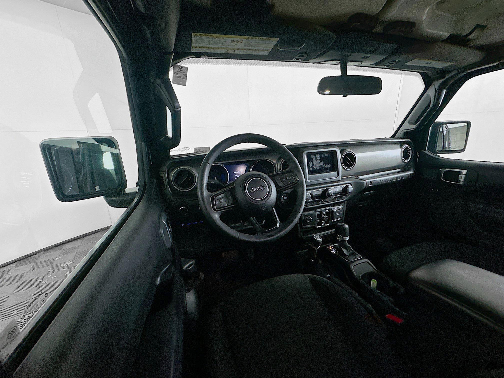 Used 2023 Jeep Wrangler Unlimited w/ Convenience Group image 18