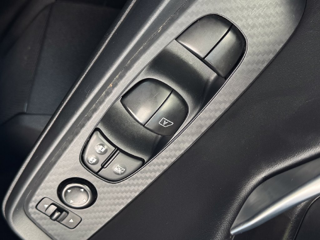Used 2024 Nissan Sentra SV FWD image 26