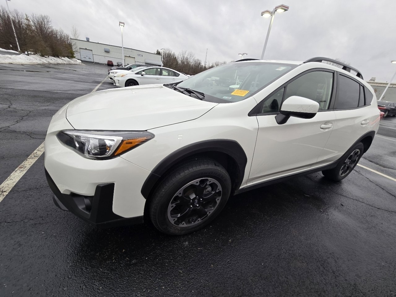 Used 2023 Subaru Crosstrek 2.0i Premium image 4