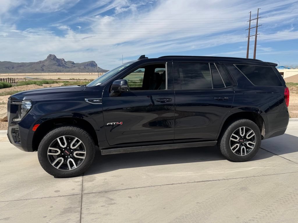 Used 2021 GMC Yukon AT4 w/ AT4 Premium Plus Package AWD/4WD image 12