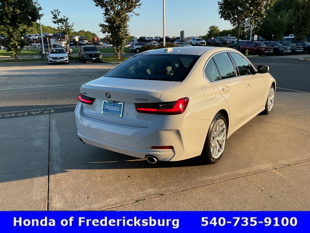 Used 2026 BMW 330i xDrive Sedan AWD/4WD image 6