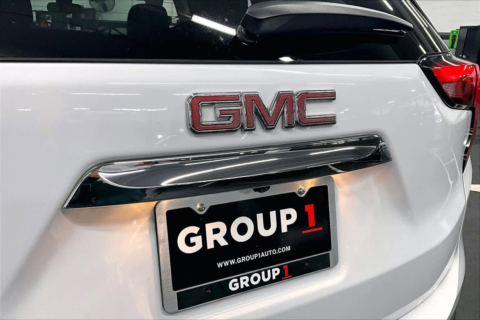 Used 2020 GMC Terrain SLE FWD image 30